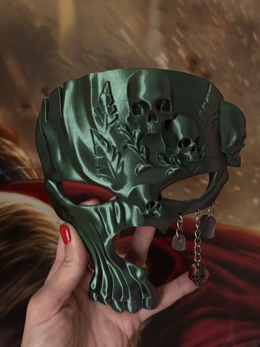 Маска на Хеллоувин