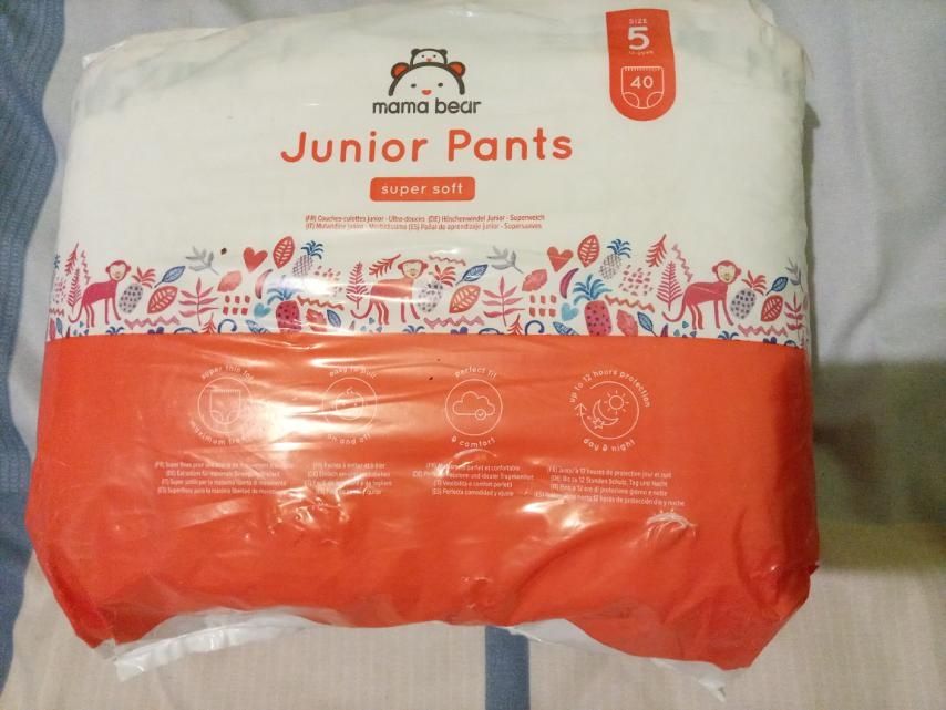 Продам памперси дитячі, 40 штук, нова упаковка.