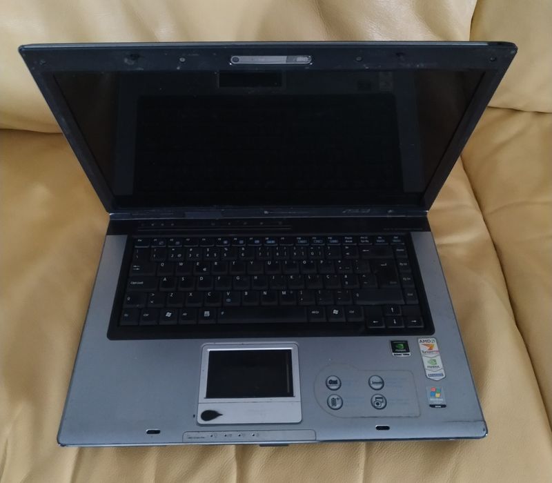 Portátil ASUS X50RL  .. peças