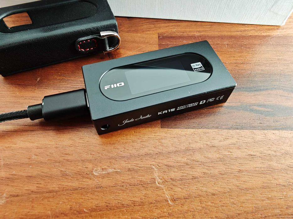 FiiO KA15 (czarny) DAC/AMP 2 x CS43198