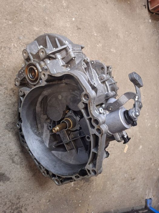 Skrzynia biegów Astra J zafira C Meriva B 1.4 turbo