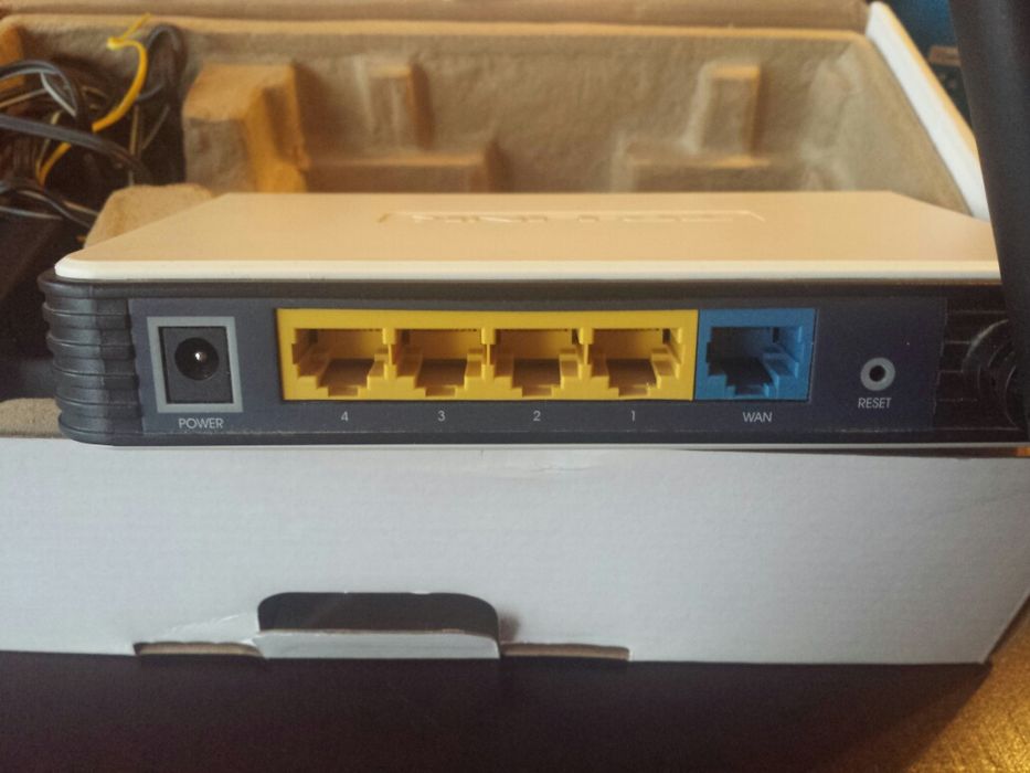 Router wi-fi TP-LINK TL-WR340G