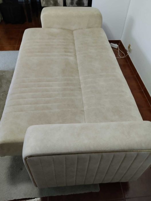 Estou a vender este sofà