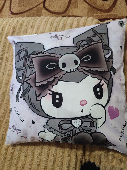 Детская наволочка Куроми на декоративную подушку 45х45
