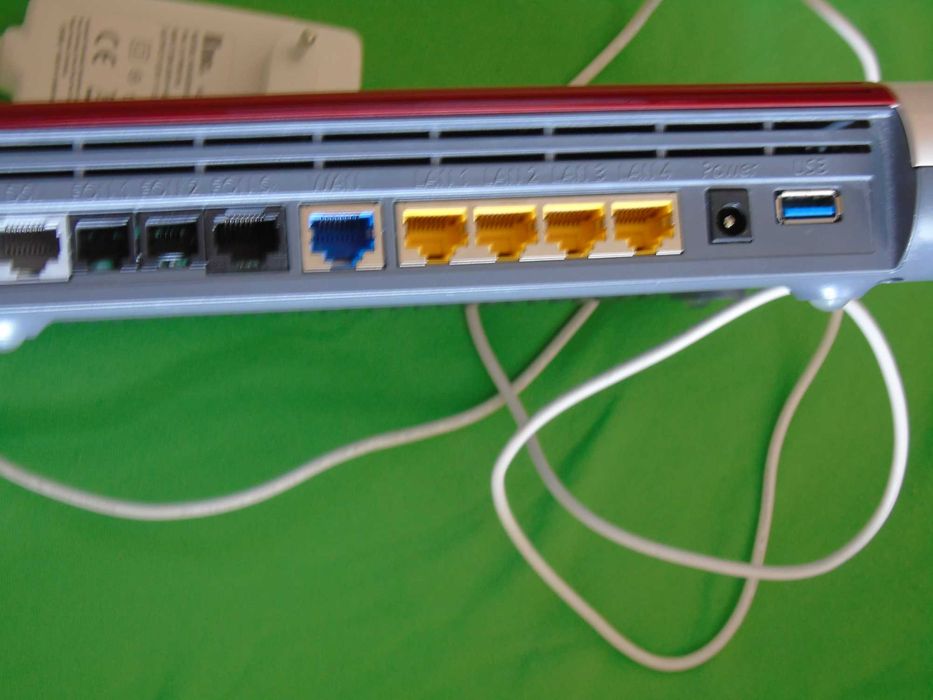 Бездротовий маршрутизатор (роутер) AVM FRITZ!Box 7590 RD два діапазони