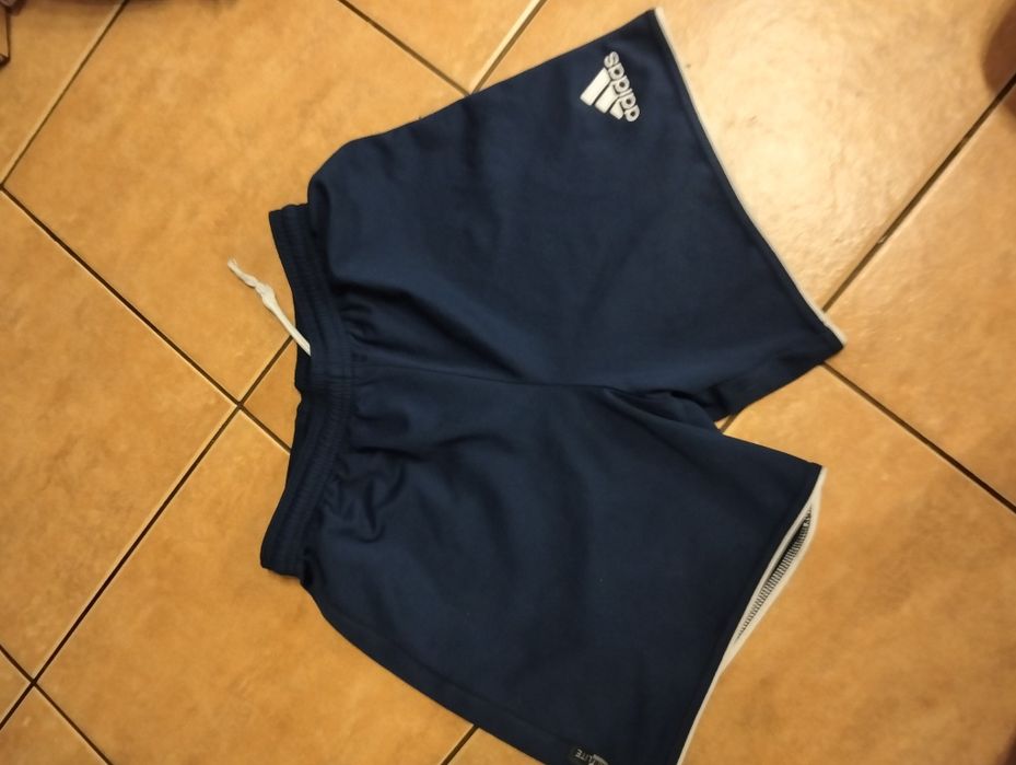Krótkie spodenki sportowe Adidas dla chłopca