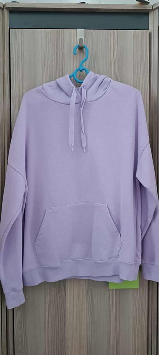 Fioletowa bluza dresowa z kapturem rozmiar S