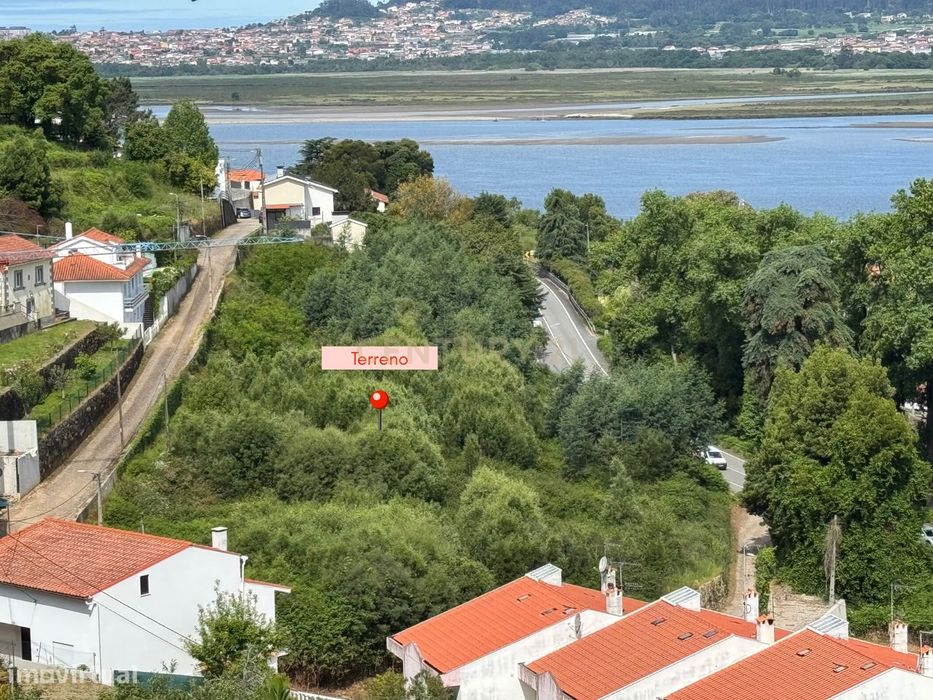 Terreno com 6000m2 em Seixas, Caminha - Com vista rio e bons acessos.