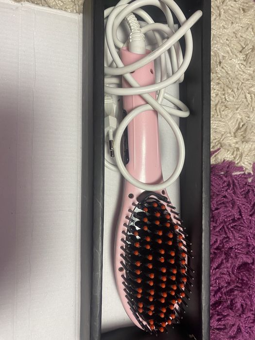 Вирівнювач щітка