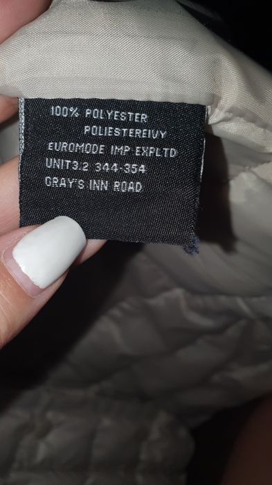 MONCLER жіночий пуховик.