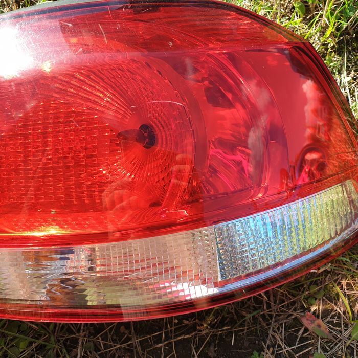 Lampa prawa tylna VW Golf VI