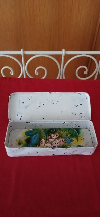 Lata/Estojo Diddl, antigo