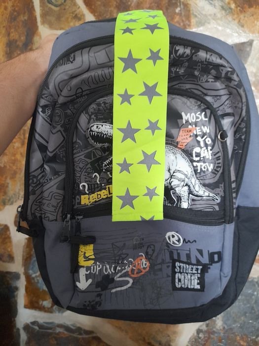 Mochila escolar dinossauro