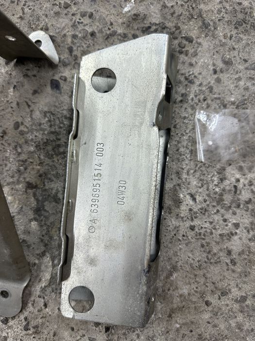 Потолок карта обшивки деталі vito viano 639