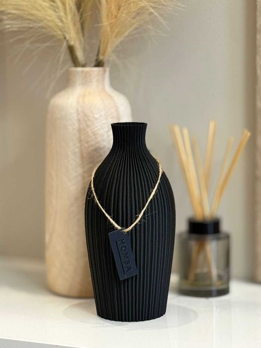 Nowoczesny wazon dekoracyjny HOM3A | Czarny Mat | 20 cm