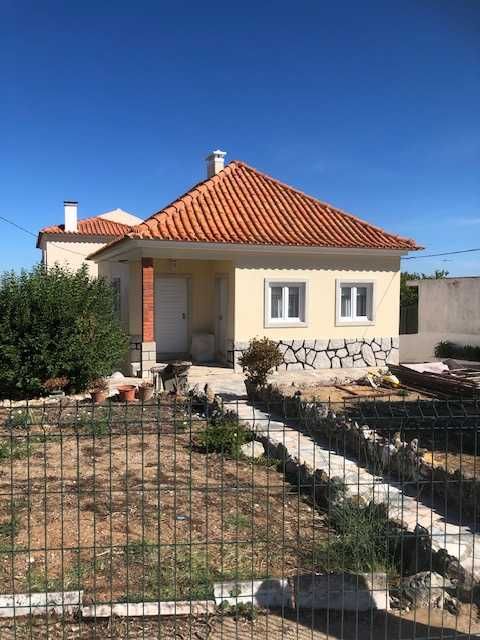 Casa para aluguer temporário em Sesimbra