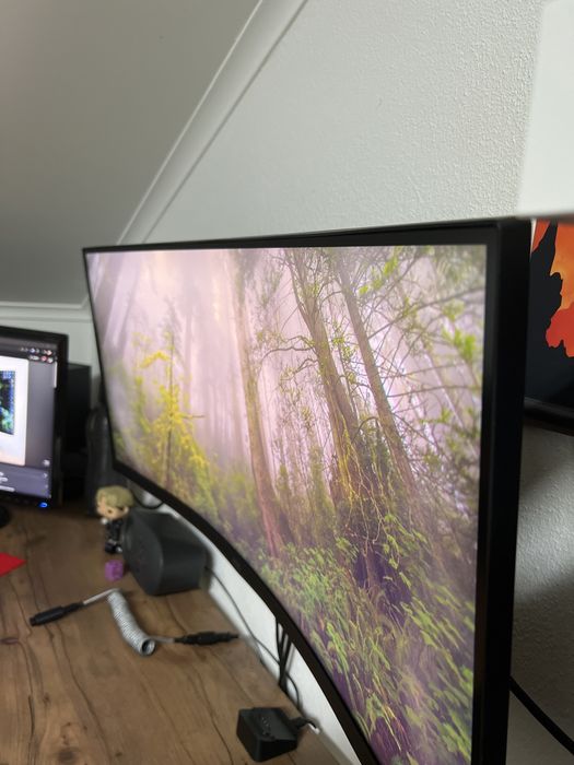 Monitor Curvo UltraWide 34'' 180Hz AOC