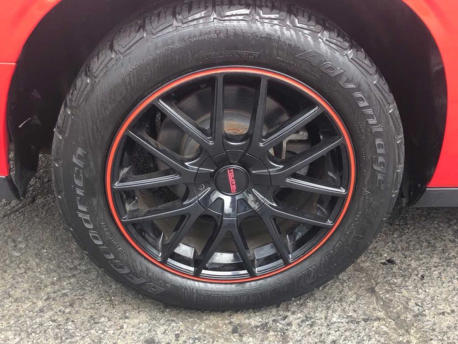 Dodge Challenger      2017