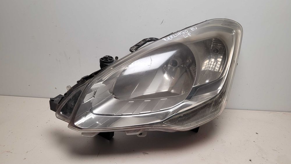 lampa lewa lub prawa citroen berlingo II