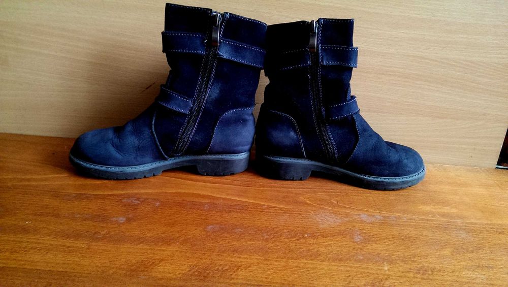 Сапожки Trekking 32р.с утеплителем в хорошем состоянии