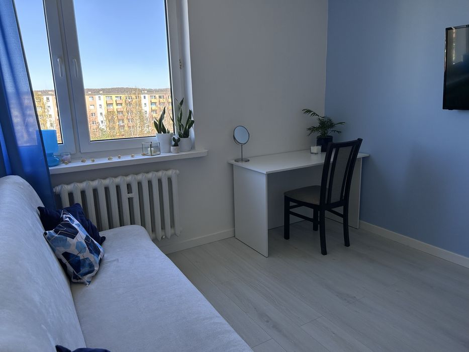 Świeżo wyremontowany pokój w przytulnym mieszkaniu