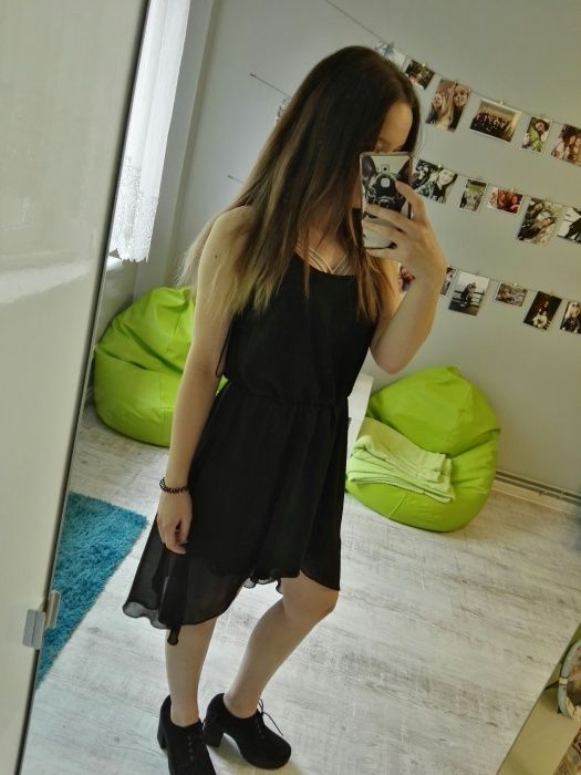 Sprzedam czarna sukienke. Rozmiar 36