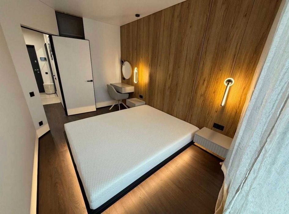 Стильна 1,5кім. квартира біля озера! ЖК Manhattan!