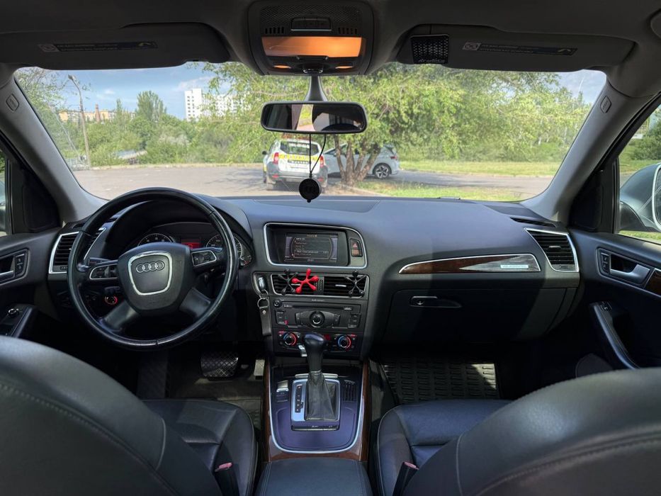 Audi Q5 2012 року