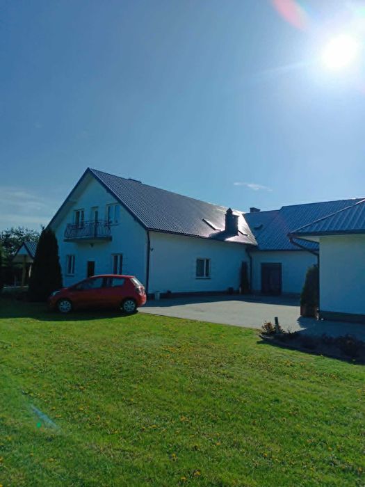 Malowanie dachu, mycie kostki brukowej