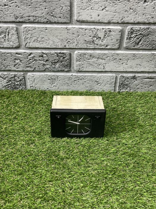 Часи BMW E34 Код:183