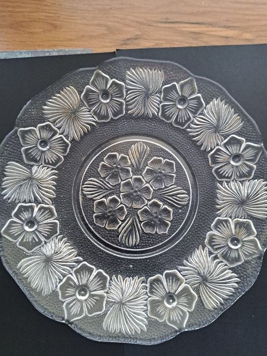 Talerze do ciasta z Ząbkowi