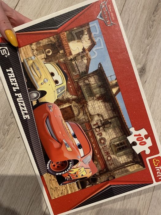 Puzzle 100 elementow 5+