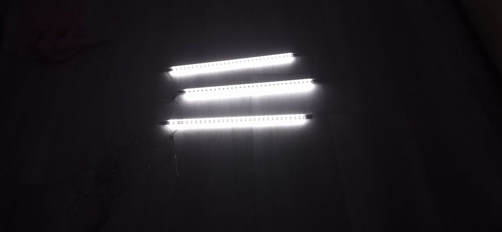 Ledy do półek szklanych               .