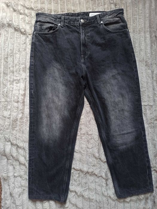 Джинси чоловічі Bershka