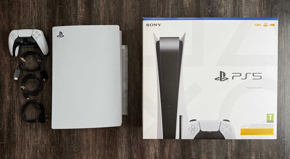 Konsola Playstation 5 CFI-1116A z napędem- STAN IDEALNY, Pełen Zestaw