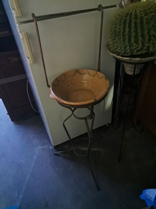 Lavatório em ferro