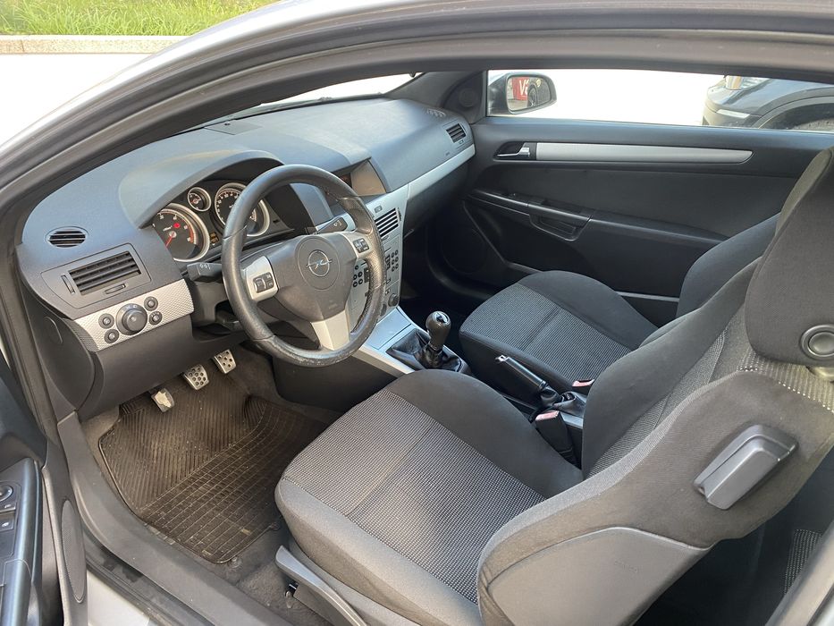 Astra GTC diesel 5lugares