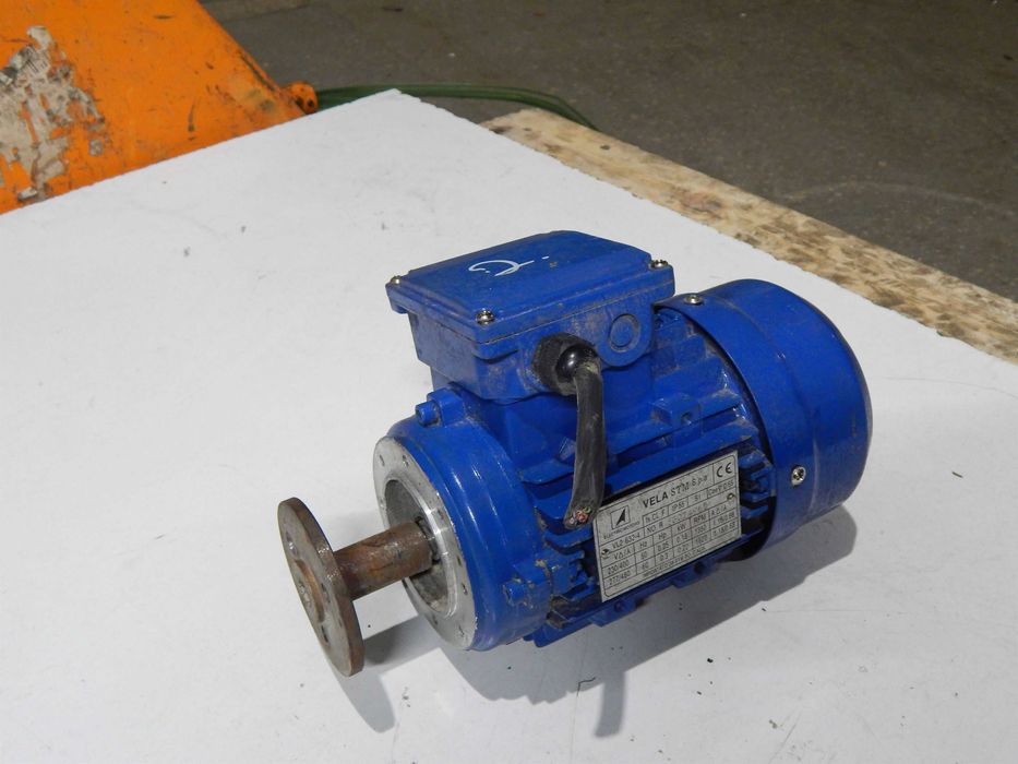 Електродвигун Vela STM VL2 632-4 1350-1400 об/хв