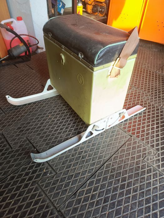 Siedzenie,sanie składane,skrzynia na sprzętwędkarski-podlodowa,zestaw