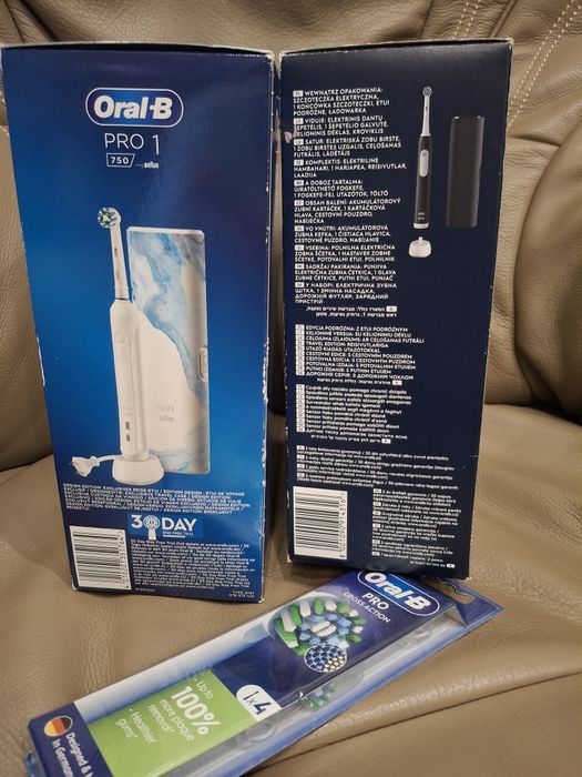 Електричні зубні щітки Oral-B