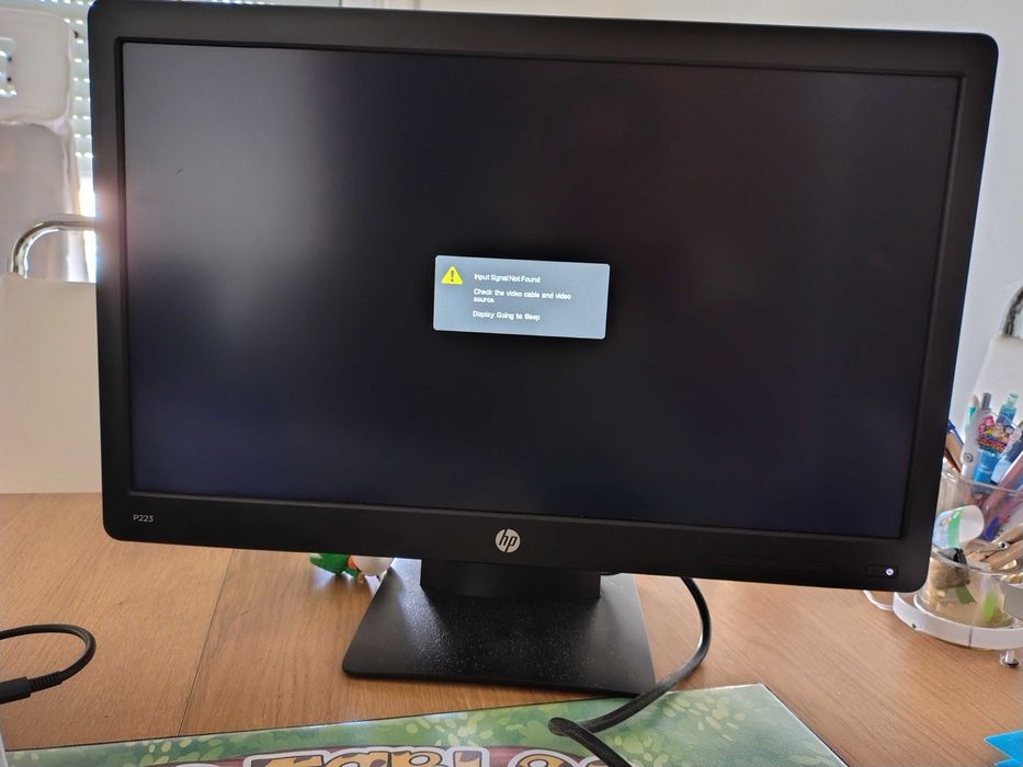Monitor de 21,5 polegadas HP ProDisplay P223