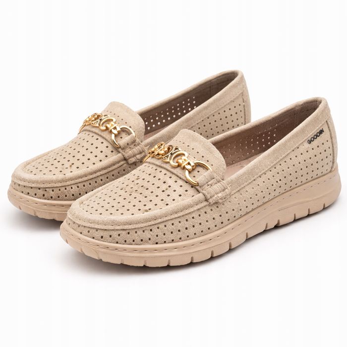 Beżowe mokasyny damskie ażurowe z ozdobnym złotym łańcuszkiem 37