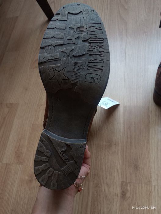 Nowe botki Mustang
