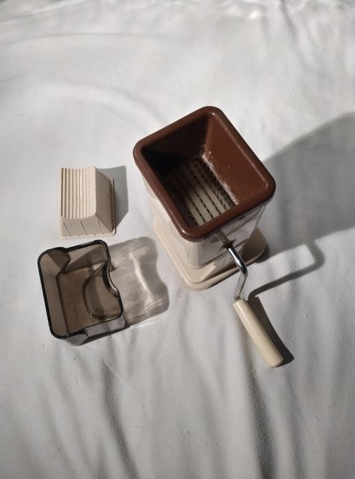 Moedor de Carne Manual de Bancada