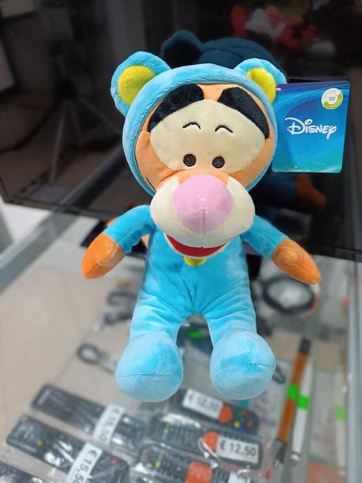 Peluche Disney Tigre Winnie the Pooh em BabySuit 35cm