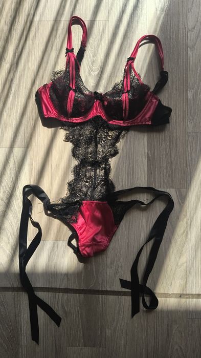 Еротичне круживне боді