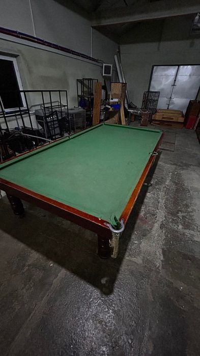 Продам більярдний стіл Піраміда
