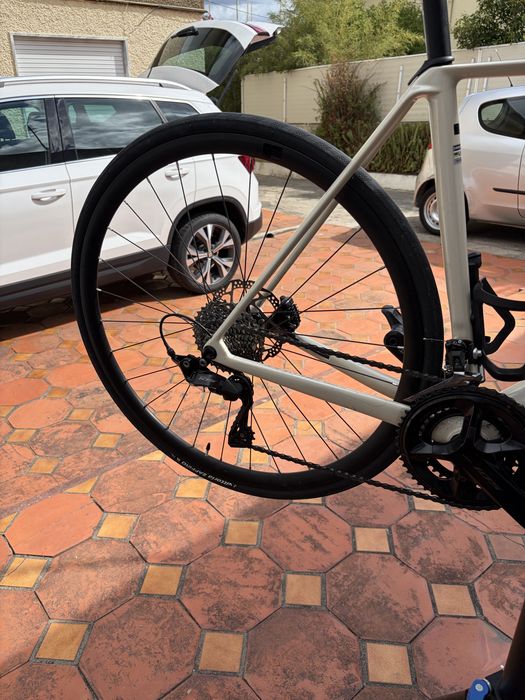 Orbea Orca 2024 (Como Nova) – Shimano 105 12v – Por Regista