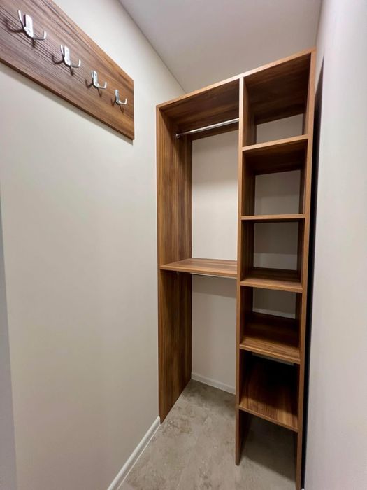 Продається гарна 2 кімнатна квартира на Бамі