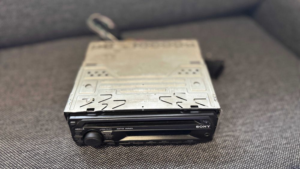 Sony Xplod CDX-GT28 – radio do auta, MP3/WMA, 45Wx4 | SPRAWNE